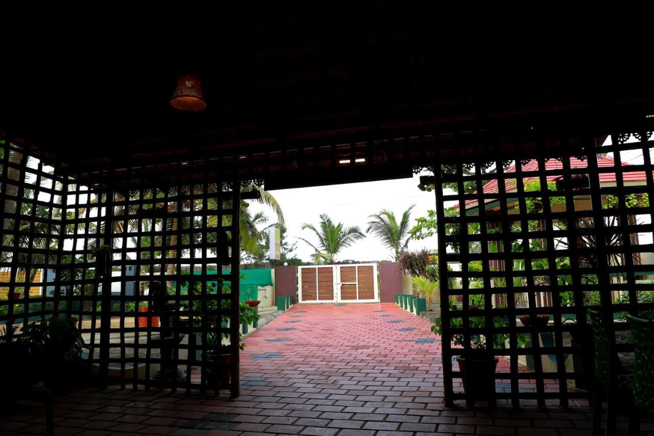 Sunset Beach Villa Cherai Kochi Exteriér fotografie